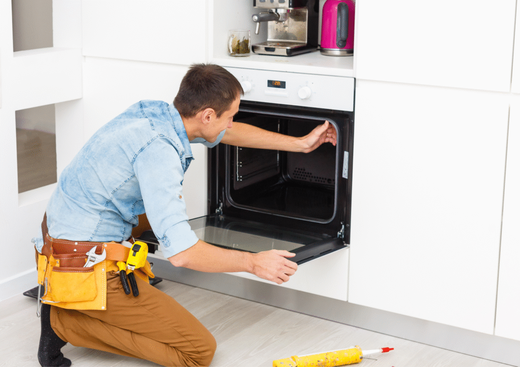 Black Closed Sign Landscape Poster2 2