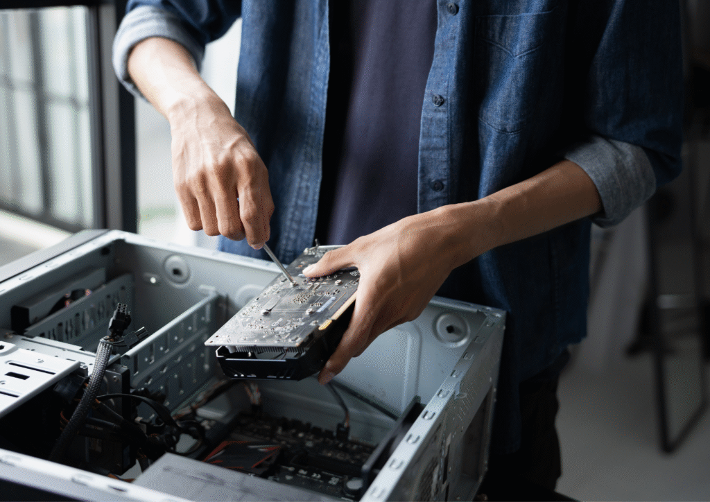 Black Closed Sign Landscape Poster3